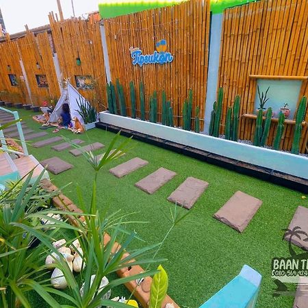 Baan Tipsukon Bed & Breakfast Ko Lan Bagian luar foto