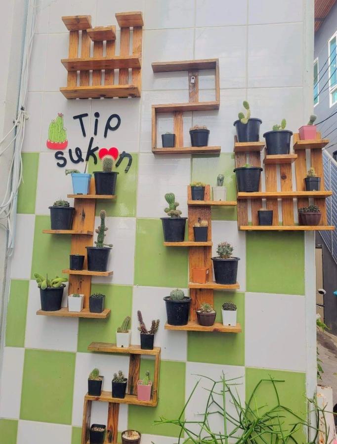 Baan Tipsukon Bed & Breakfast Ko Lan Bagian luar foto