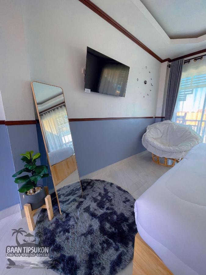 Baan Tipsukon Bed & Breakfast Ko Lan Bagian luar foto