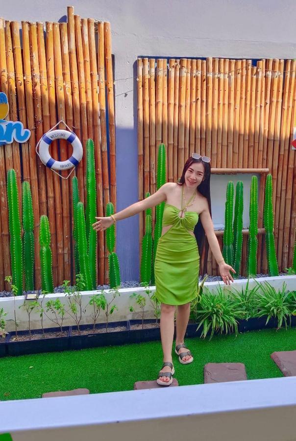 Baan Tipsukon Bed & Breakfast Ko Lan Bagian luar foto