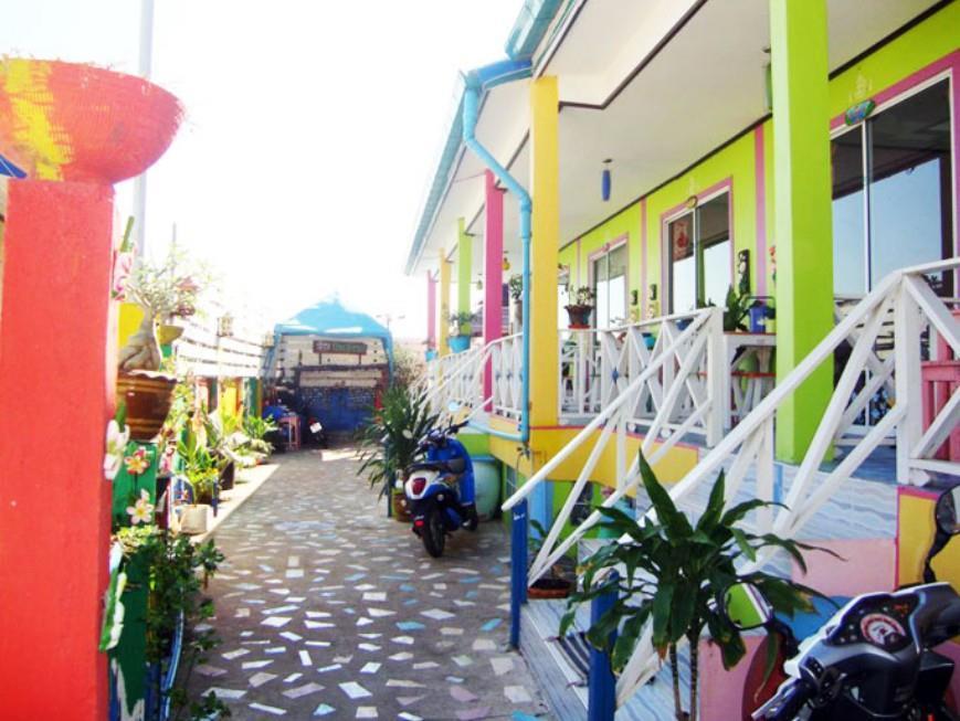 Baan Tipsukon Bed & Breakfast Ko Lan Bagian luar foto